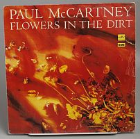 Винтажная виниловая пластинка Пол Маккартни "Flowers in the dirt" 1990 г. СССР