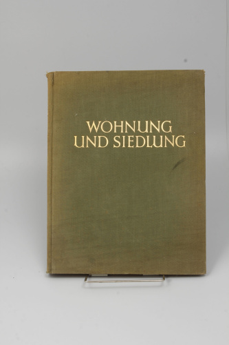 Книга Wohnung und siedlung Помещения и поселения
